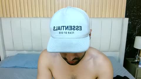 milanzaire online show from 12/14/25, 04:01