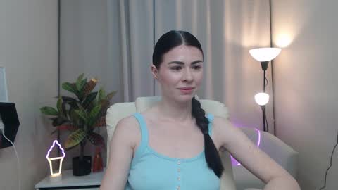 milasecretsss online show from 02/16/26, 07:26