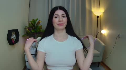 milasecretsss online show from 04/25/26, 07:00