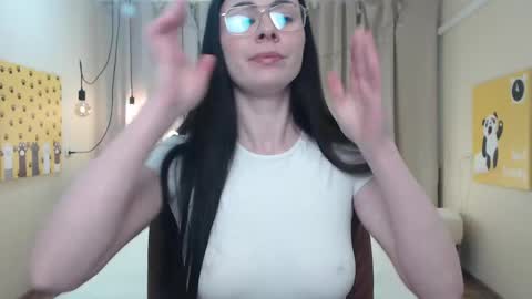 milasecretsss online show from 05/05/26, 07:05