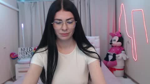 milasecretsss online show from 05/22/26, 07:15