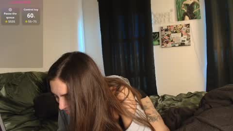 Mila online show from 04/03/26, 01:14