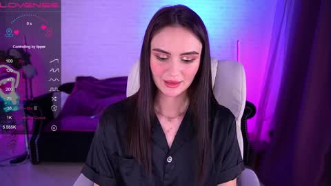 Snapshot of milashalovely chatting on 12/29/24, 08:58 Milasha online show from 12/29/24, 08:58