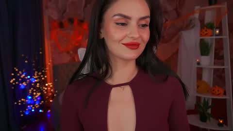 Snapshot of milashalovely chatting on 10/29/25, 02:19 Milasha online show from 10/29/25, 02:19