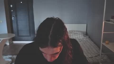 Mila online show from 07/01/26, 12:51