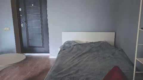 Mila online show from 07/13/26, 08:17