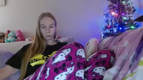 Snapshot of milastoned chatting on 01/10/25, 05:45 Mila online show from 01/10/25, 05:45