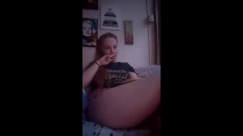 Snapshot of milastoned chatting on 02/21/26, 07:42 Mila online show from 02/21/26, 07:42