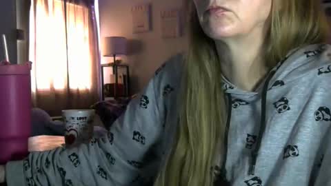 Mila online show from 03/31/26, 02:06