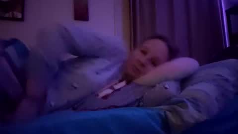 Mila online show from 04/06/26, 05:30