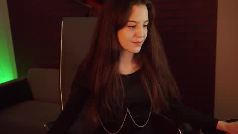 milastoyne online show from 03/12/25, 06:18