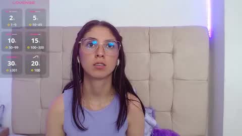 Snapshot of mildrecute chatting on 01/31/25, 11:56 Ana online show from 01/31/25, 11:56