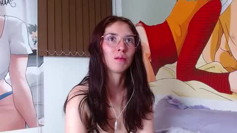 Snapshot of mildrecute chatting on 02/08/25, 09:46 Ana online show from 02/08/25, 09:46