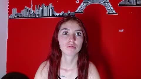 Snapshot of mildrecute chatting on 10/12/25, 09:58 Ana online show from 10/12/25, 09:58