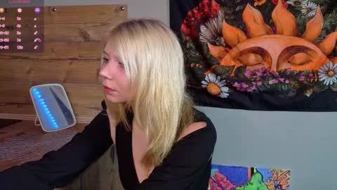 Mila online show from 09/18/25, 04:36