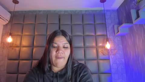 Milena  online show from 03/12/25, 03:46