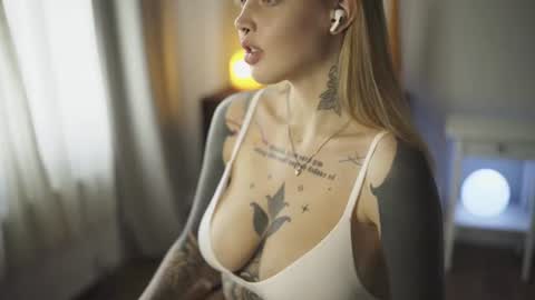 Snapshot of mileeena chatting on 07/04/26, 01:06 M Telegram mamagotachannel online show from 07/04/26, 01:06