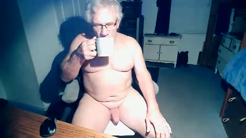 Milehi1958 online show from 03/30/26, 09:32