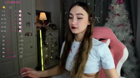 Snapshot of milemissyy chatting on 01/11/26, 09:25 Mia online show from 01/11/26, 09:25