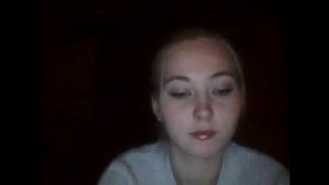 Snapshot of milena391630 chatting on 02/14/25, 11:31 Milena new nonude shy blonde natural online show from 02/14/25, 11:31