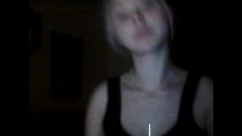 Snapshot of milena391630 chatting on 02/21/25, 05:13 Milena new nonude shy blonde natural online show from 02/21/25, 05:13