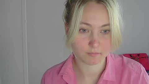 Milena new nonude shy blonde natural online show from 05/19/26, 04:30