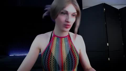 Milena Hardy online show from 10/25/25, 05:26