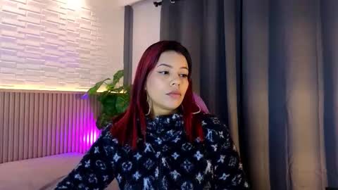 Snapshot of milena_lawson chatting on 10/22/25, 10:37 milena_lawson online show from 10/22/25, 10:37