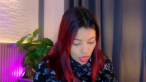 Snapshot of milena_lawson chatting on 11/10/25, 10:47 milena_lawson online show from 11/10/25, 10:47