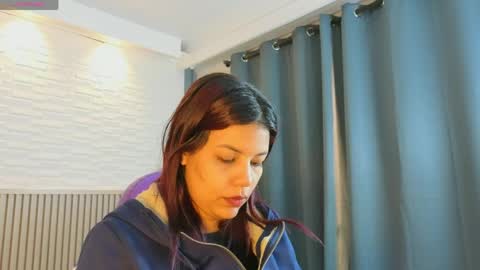 milena_lawson online show from 04/18/26, 12:31