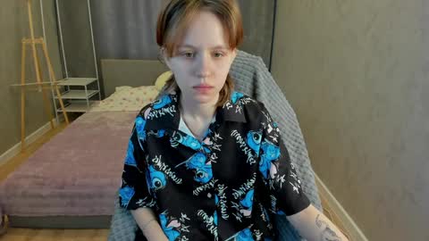 Snapshot of milena_milyan chatting on 04/12/26, 12:59 Milena online show from 04/12/26, 12:59