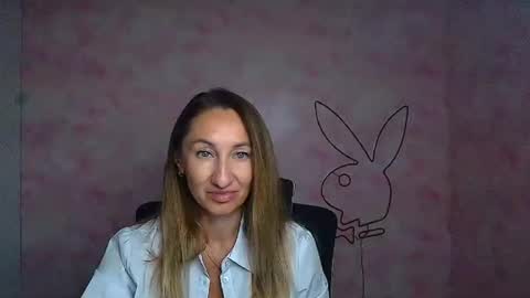 Milena online show from 03/18/26, 06:27