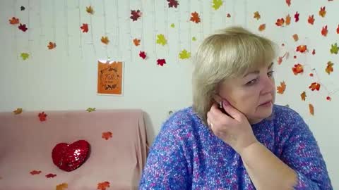 Milena online show from 11/14/25, 06:01