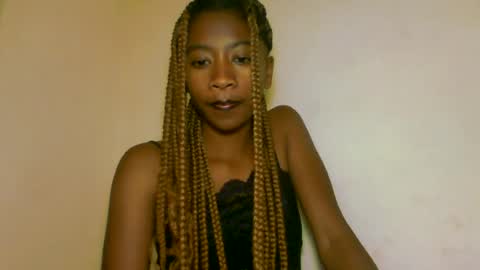Snapshot of milennah chatting on 07/01/26, 01:02 milennah online show from 07/01/26, 01:02