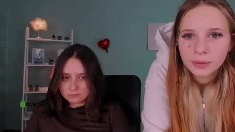 Sweet Miles online show from 02/17/26, 08:37