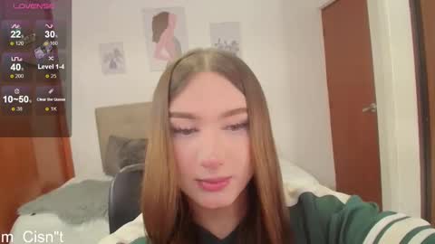 Snapshot of miley_baker chatting on 02/27/25, 01:17 Miley online show from 02/27/25, 01:17
