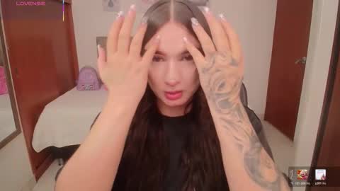 Miley online show from 02/04/26, 01:17