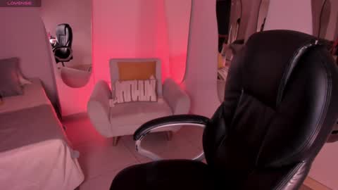 Miley Cruz  IG miley model23 online show from 12/11/24, 03:35