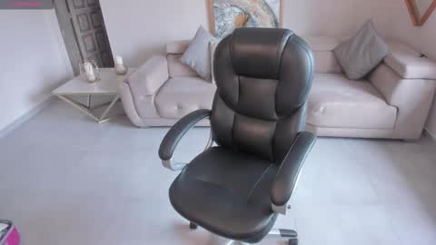 Miley Cruz  IG miley model23 online show from 01/10/26, 07:15