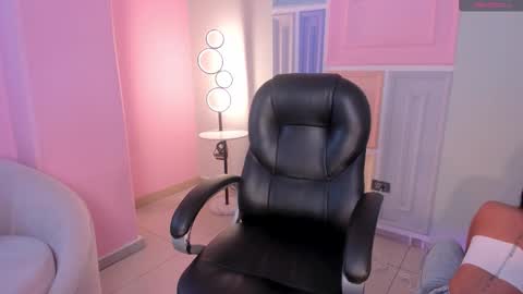 Miley Cruz  IG miley model23 online show from 03/07/26, 07:33