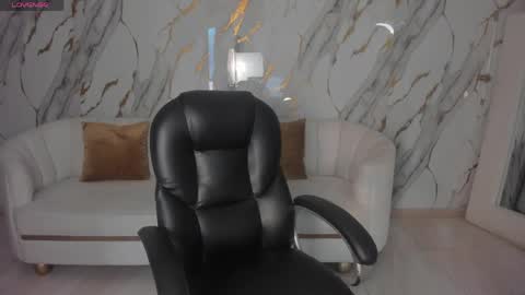 Miley Cruz  IG miley model23 online show from 03/12/26, 07:20