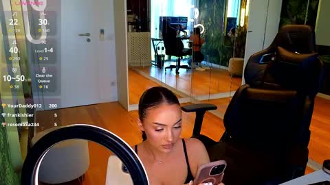 Miley Sin online show from 05/05/26, 01:30