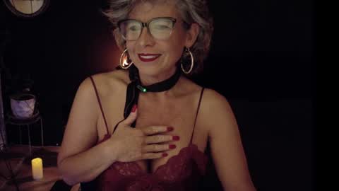 Snapshot of milf_ette chatting on 04/11/26, 02:16 Fabiola online show from 04/11/26, 02:16