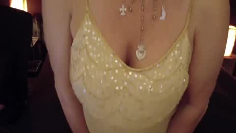 Snapshot of milf_ette chatting on 04/12/26, 12:48 Fabiola online show from 04/12/26, 12:48