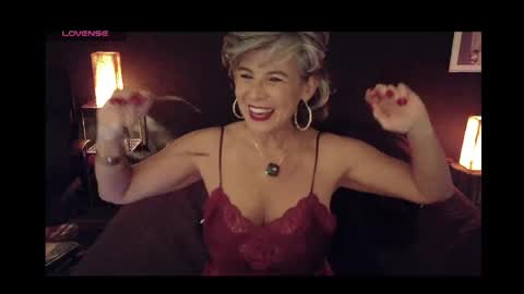 Snapshot of milf_ette chatting on 06/03/26, 12:35 Fabiola online show from 06/03/26, 12:35