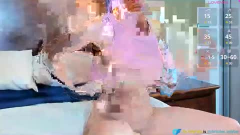 Snapshot of milf_hairy chatting on 02/20/25, 01:51 Christine online show from 02/20/25, 01:51