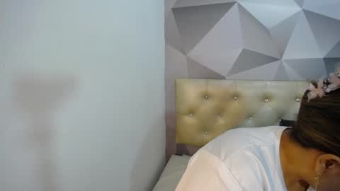 milf_hugeboobs online show from 11/23/25, 10:59