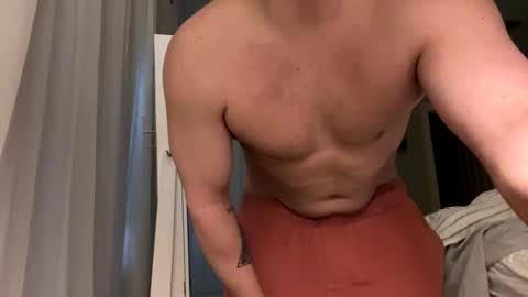 milf_hunter2222 online show from 02/13/26, 04:25