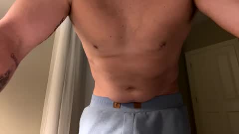 milf_hunter2222 online show from 03/31/26, 12:05