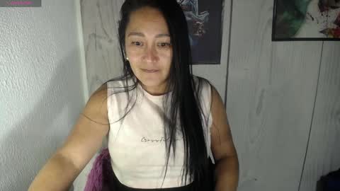 Julianna online show from 03/26/26, 04:40